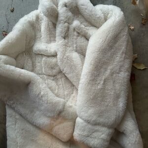COPY - Furry jacket